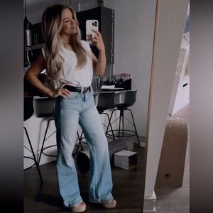 Wide leg jeans